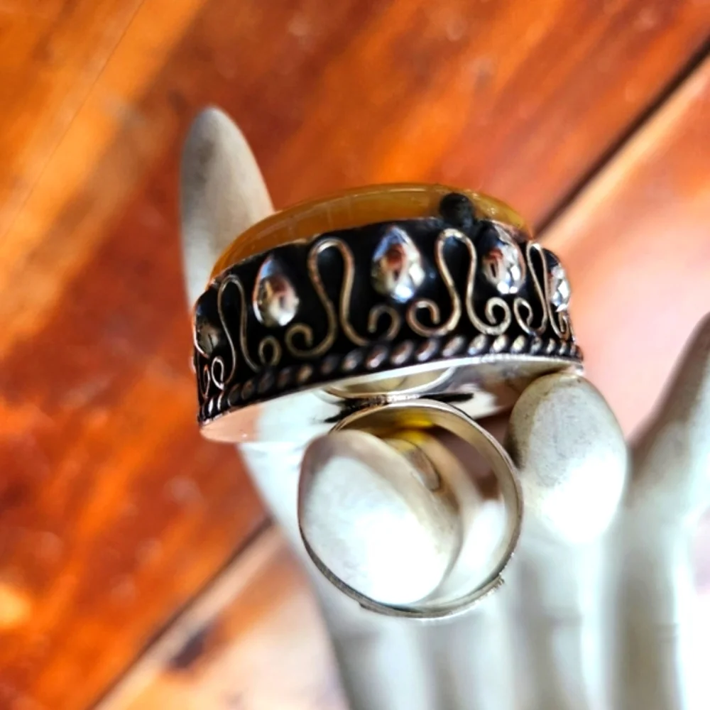 💛 Yellow Opal Silvertone Statement Ring - ONE OF A KIND 💛Happy Like Sunshine💛